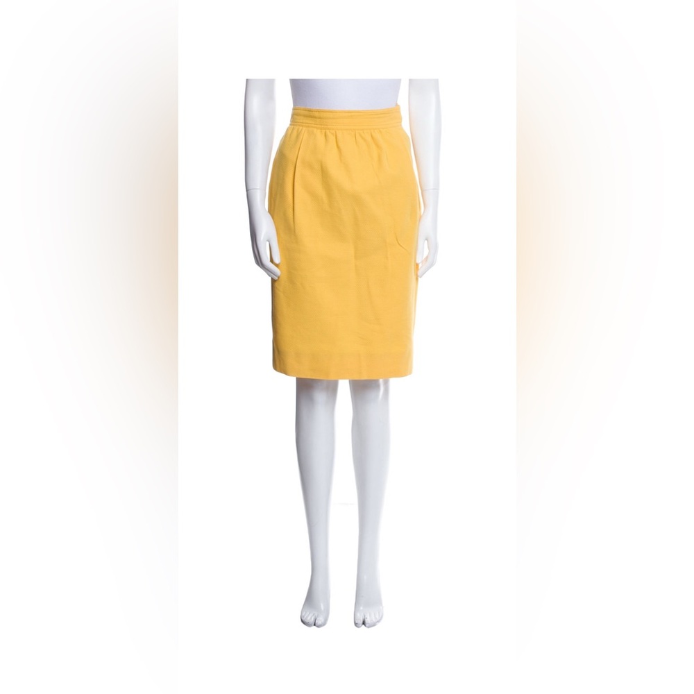 Elegant Yellow Pencil Skirt